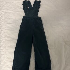 Hanna Andersson green corduroy Overalls with Ruffle Straps